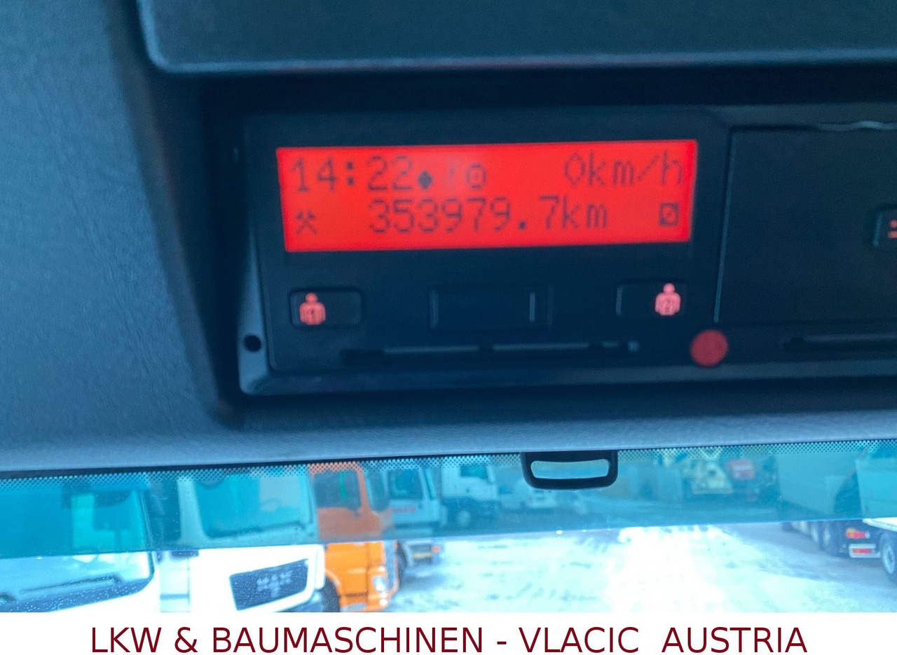 Sklápěč MAN TGS 26.420 6x2 Lift/Lenk vorlaufachsen: obrázek 9 Sklápěč MAN TGS 26.420 6x2 Lift/Lenk vorlaufachsen: obrázek 9