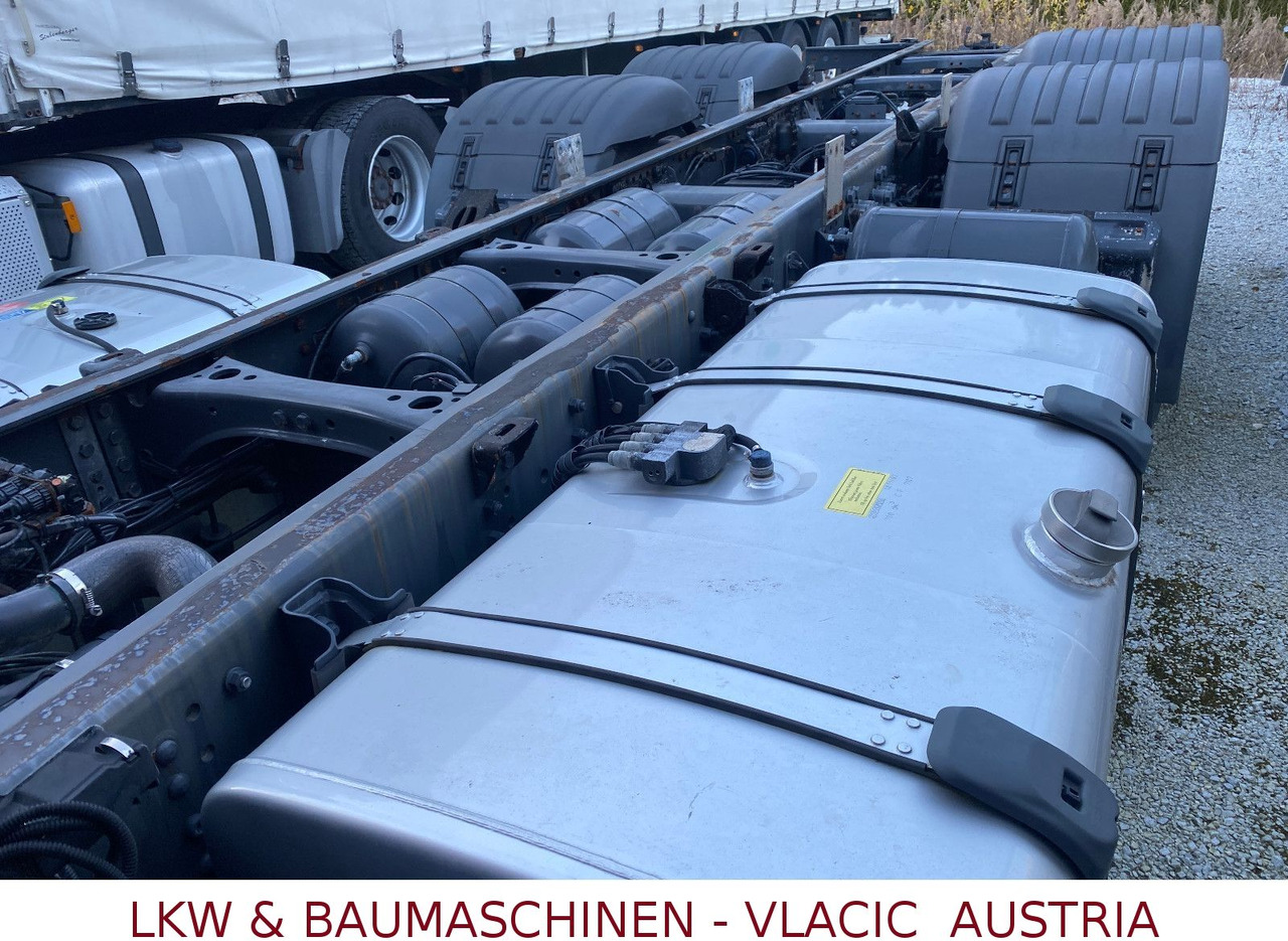 Scania R420 Fahrgestell - Podvozek s kabinou: obrázek 3 Scania R420 Fahrgestell - Podvozek s kabinou: obrázek 3