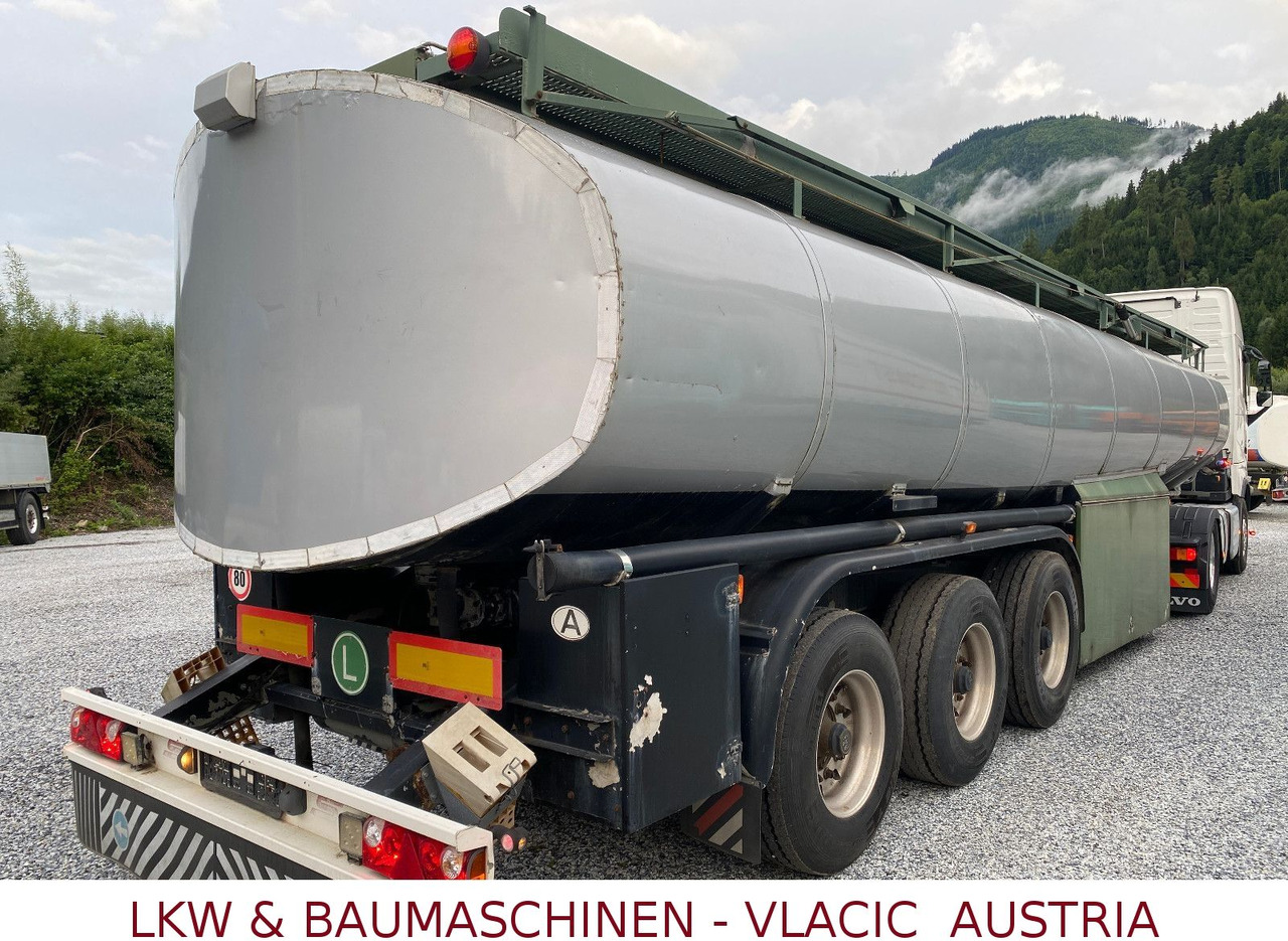 Schwarzmüller Tank für Öl transport - Cisternový návěs: obrázek 3 Schwarzmüller Tank für Öl transport - Cisternový návěs: obrázek 3