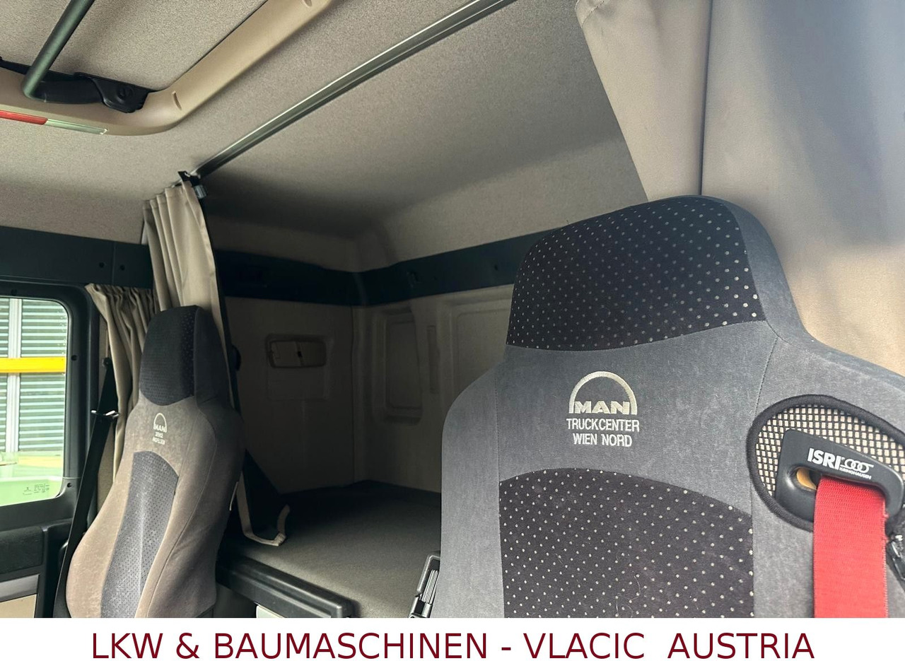 MAN TGS 18.420 / 33 units / ADR / 4x2 - Tahač: obrázek 4 MAN TGS 18.420 / 33 units / ADR / 4x2 - Tahač: obrázek 4