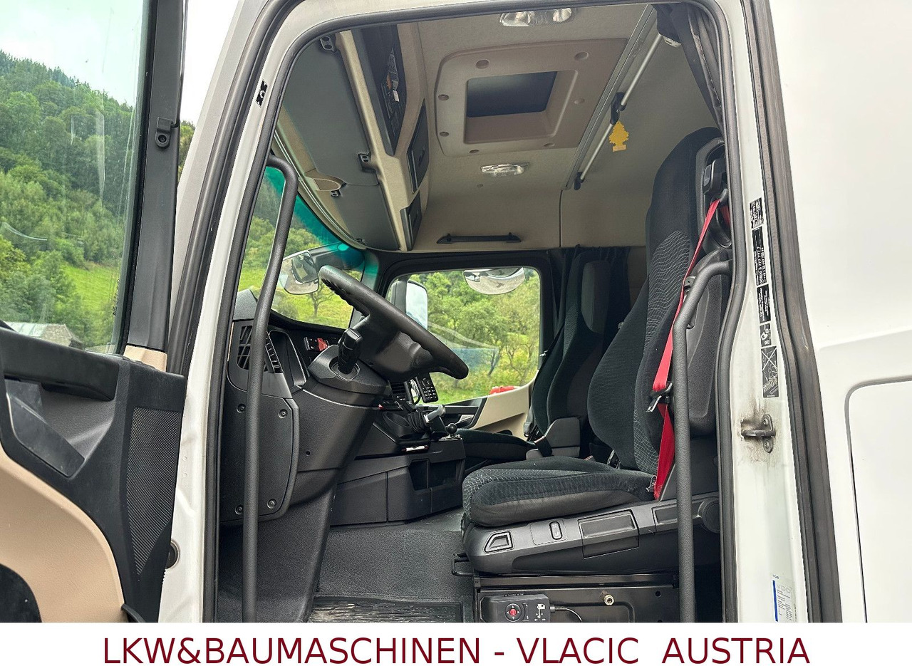 Mercedes-Benz Actros 1840 ADR - Tahač: obrázek 3 Mercedes-Benz Actros 1840 ADR - Tahač: obrázek 3