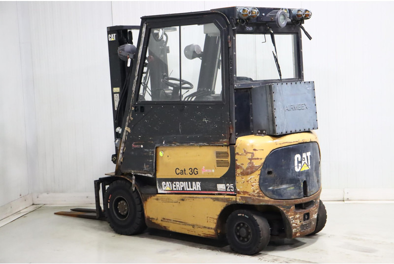 Caterpillar EP25KPAC - Elektrický vysokozdvižný vozík: obrázek 4 Caterpillar EP25KPAC - Elektrický vysokozdvižný vozík: obrázek 4