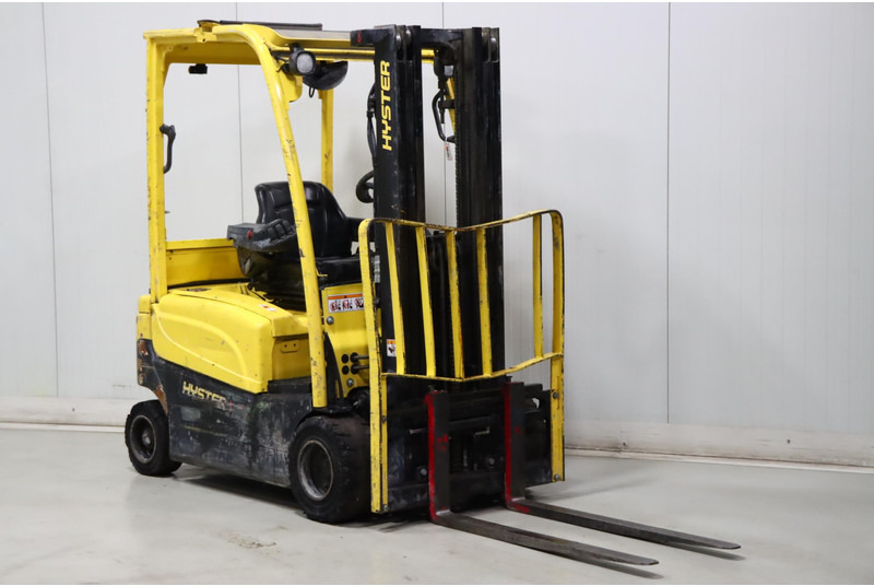 Hyster J1.8XNT - Elektrický vysokozdvižný vozík: obrázek 1 Hyster J1.8XNT - Elektrický vysokozdvižný vozík: obrázek 1