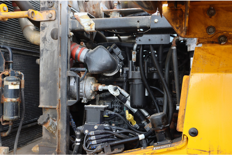 Nakladač JCB 427 a5 zx: obrázek 7