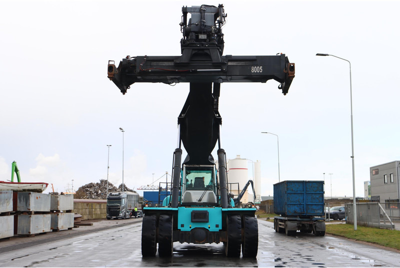 KONECRANES 4531TC5 - Reach stacker: obrázek 3 KONECRANES 4531TC5 - Reach stacker: obrázek 3