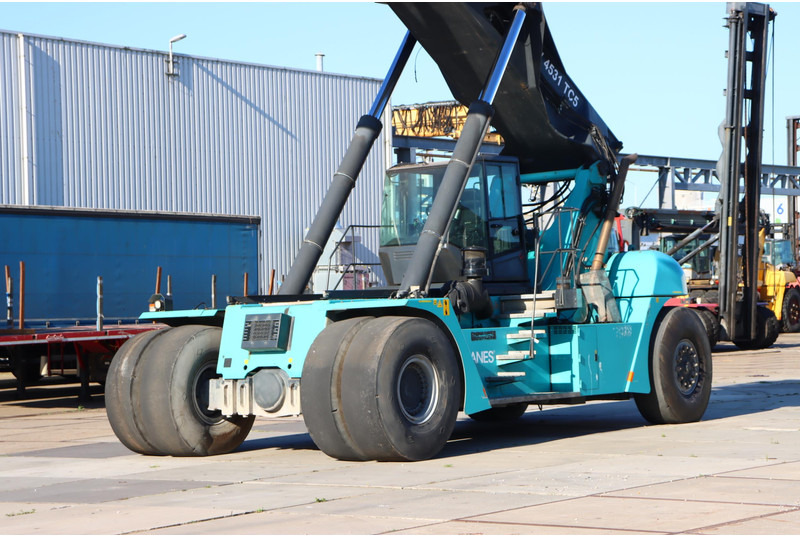 KONECRANES 4531TC5 - Reach stacker: obrázek 4 KONECRANES 4531TC5 - Reach stacker: obrázek 4