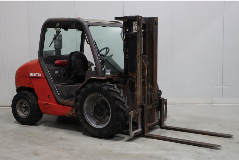 Manitou MH25-4T - Dieselový vysokozdvižný vozík: obrázek 1 Manitou MH25-4T - Dieselový vysokozdvižný vozík: obrázek 1