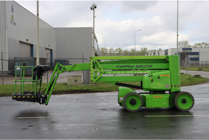 Niftylift HR17N - Kloubová plošina: obrázek 4 Niftylift HR17N - Kloubová plošina: obrázek 4