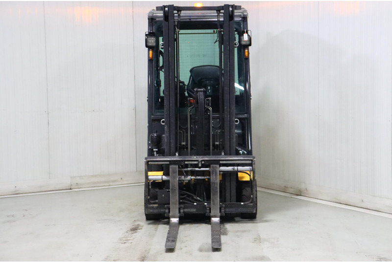 UniCarriers A2N1L16Q - Elektrický vysokozdvižný vozík: obrázek 2 UniCarriers A2N1L16Q - Elektrický vysokozdvižný vozík: obrázek 2