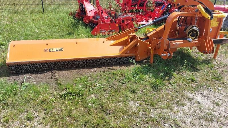 Berti TRINCIARGINI WING 250 - Mulčovač: obrázek 3 Berti TRINCIARGINI WING 250 - Mulčovač: obrázek 3