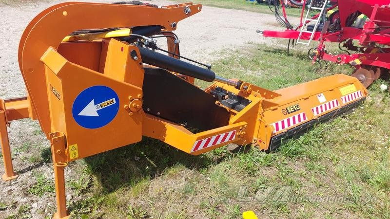 Berti TRINCIARGINI WING 250 - Mulčovač: obrázek 2 Berti TRINCIARGINI WING 250 - Mulčovač: obrázek 2