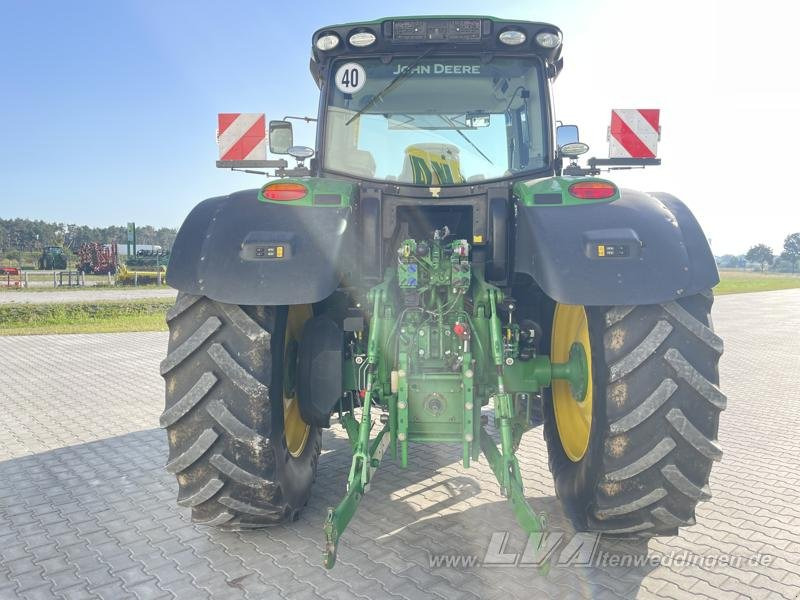 John Deere 6190R - Traktor: obrázek 4 John Deere 6190R - Traktor: obrázek 4