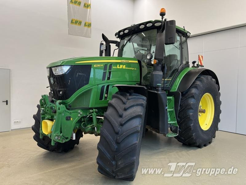 John Deere 6230R mit CommandPro - Traktor: obrázek 1 John Deere 6230R mit CommandPro - Traktor: obrázek 1