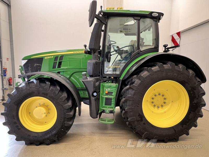 John Deere 6250R CommandPro - Traktor: obrázek 4 John Deere 6250R CommandPro - Traktor: obrázek 4