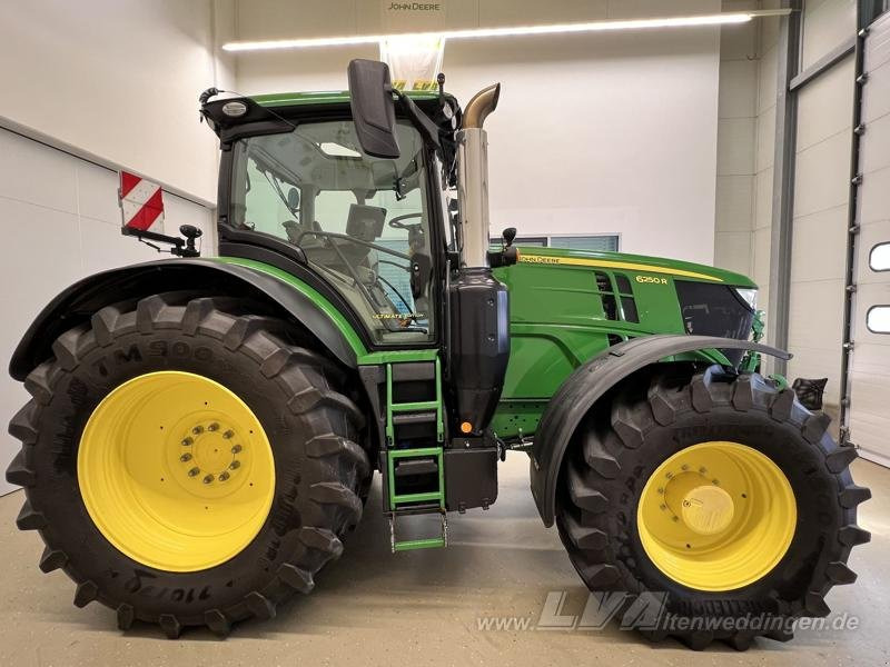 John Deere 6250R CommandPro - Traktor: obrázek 5 John Deere 6250R CommandPro - Traktor: obrázek 5