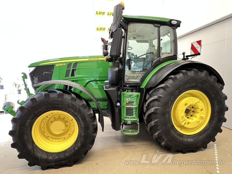 John Deere 6250R ULTIMATE CommandPro - Traktor: obrázek 4 John Deere 6250R ULTIMATE CommandPro - Traktor: obrázek 4