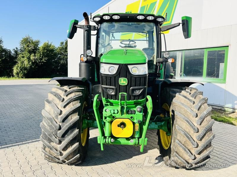 John Deere 6R 185 - Traktor: obrázek 3 John Deere 6R 185 - Traktor: obrázek 3