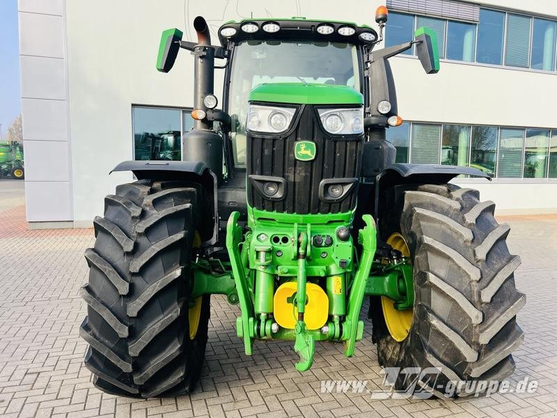 John Deere 6R 250 - Traktor: obrázek 5 John Deere 6R 250 - Traktor: obrázek 5
