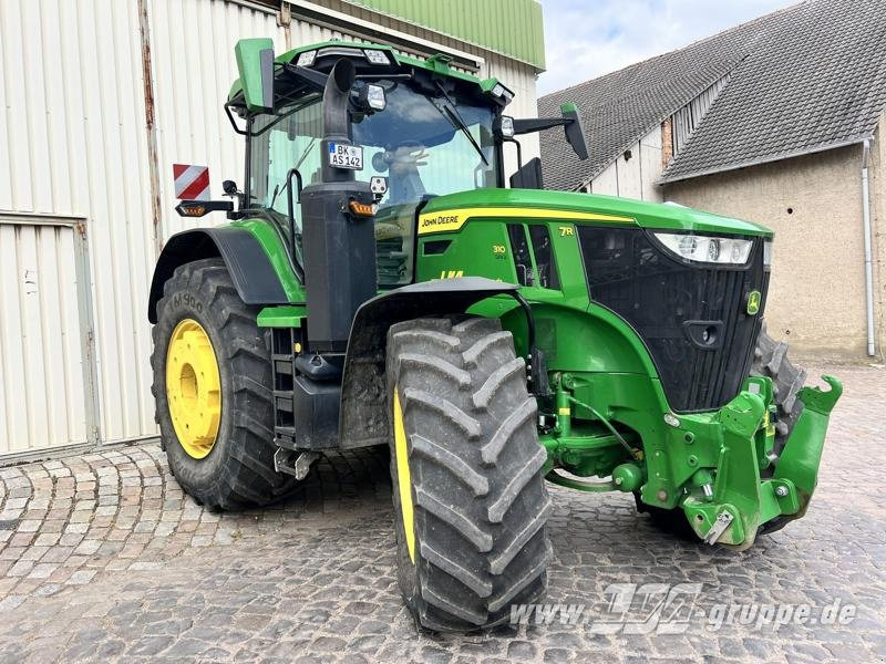 John Deere 7R 310 - Traktor: obrázek 2 John Deere 7R 310 - Traktor: obrázek 2