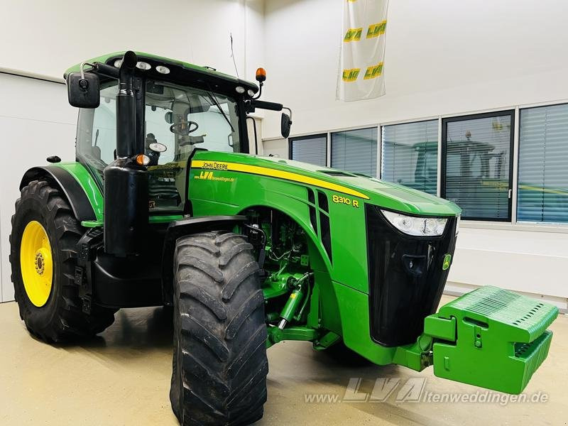 John Deere 8310R - Traktor: obrázek 2 John Deere 8310R - Traktor: obrázek 2