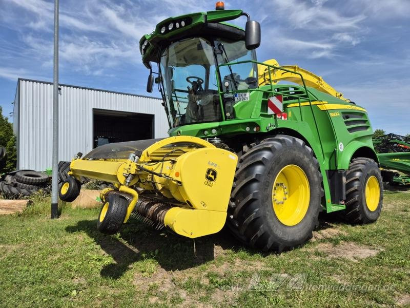 John Deere 8600i - Sklízecí řezačka: obrázek 1 John Deere 8600i - Sklízecí řezačka: obrázek 1