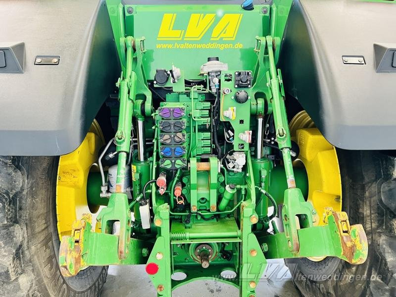 John Deere 8R 340 - Traktor: obrázek 5 John Deere 8R 340 - Traktor: obrázek 5
