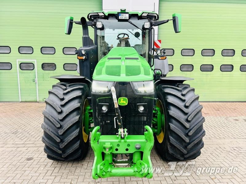 John Deere 8R 370 - Traktor: obrázek 3 John Deere 8R 370 - Traktor: obrázek 3