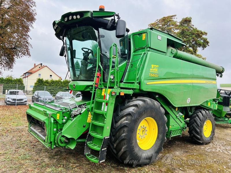 John Deere T660 - Sklízecí mlátička: obrázek 1 John Deere T660 - Sklízecí mlátička: obrázek 1