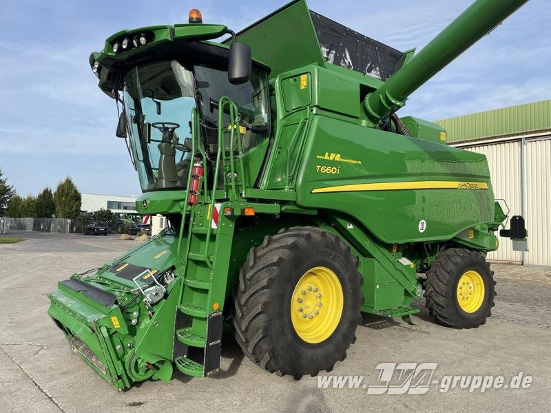 John Deere T660i - Sklízecí mlátička: obrázek 1 John Deere T660i - Sklízecí mlátička: obrázek 1