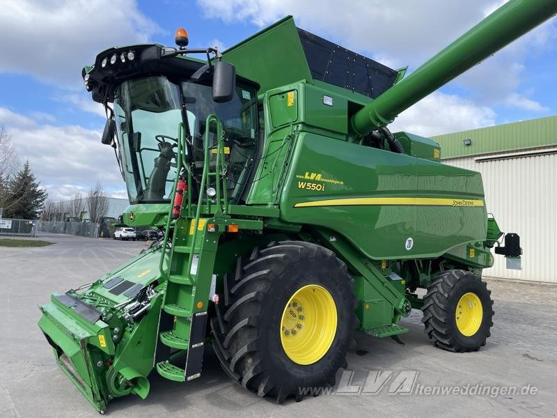 John Deere W550 - Sklízecí mlátička: obrázek 1 John Deere W550 - Sklízecí mlátička: obrázek 1