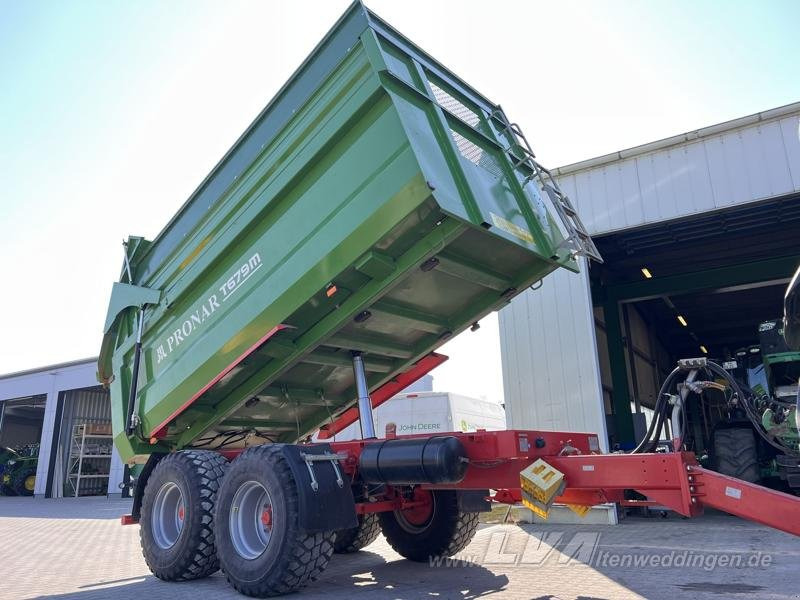 PRONAR T679M - Zemědělský sklápěcí přívěs: obrázek 3 PRONAR T679M - Zemědělský sklápěcí přívěs: obrázek 3