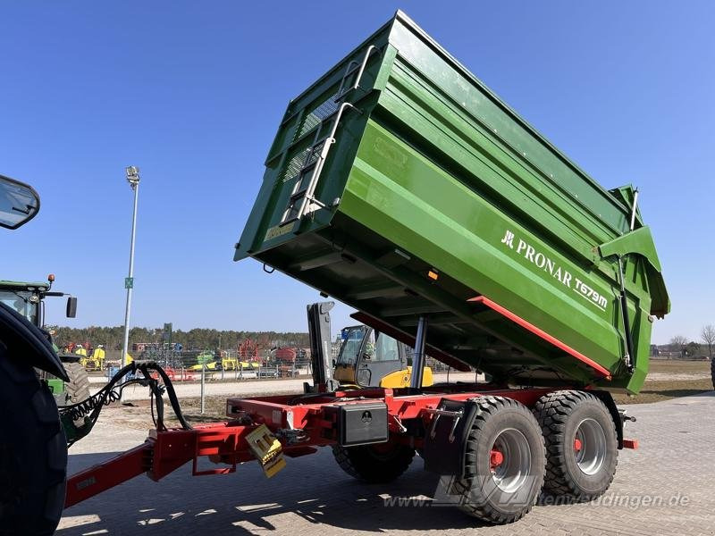 PRONAR T679M - Zemědělský sklápěcí přívěs: obrázek 1 PRONAR T679M - Zemědělský sklápěcí přívěs: obrázek 1