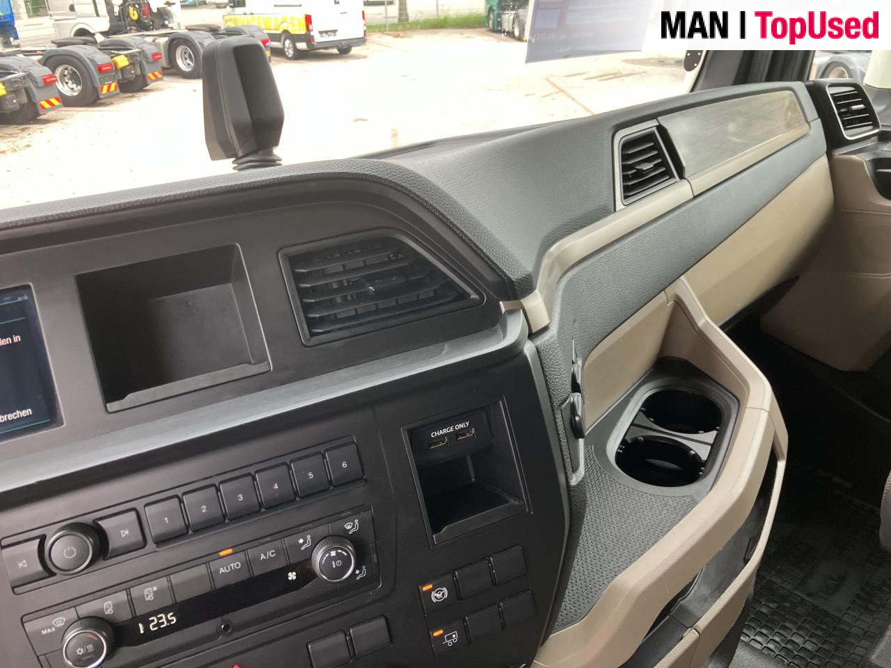 MAN TGX 18.470 4x2 BL SA - Tahač: obrázek 3 MAN TGX 18.470 4x2 BL SA - Tahač: obrázek 3