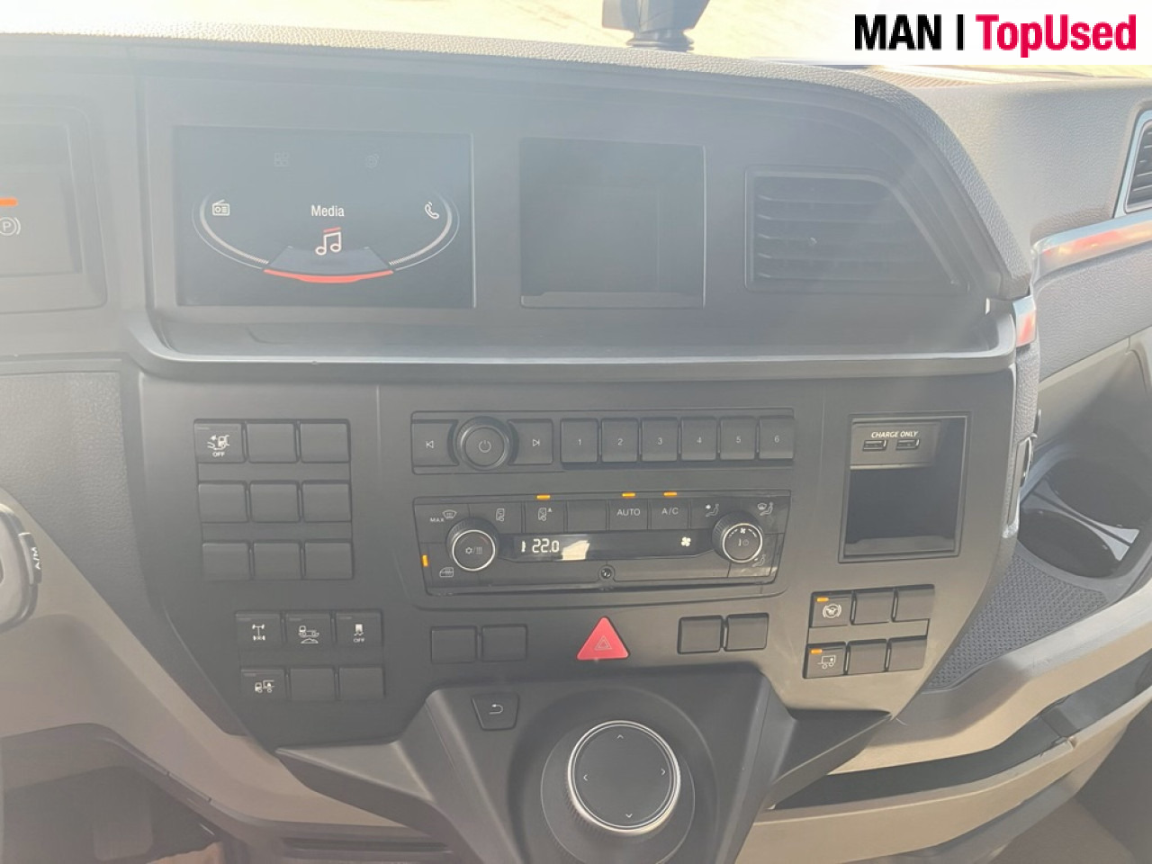 MAN TGX 18.470 4x2 BL SA - Tahač: obrázek 3 MAN TGX 18.470 4x2 BL SA - Tahač: obrázek 3
