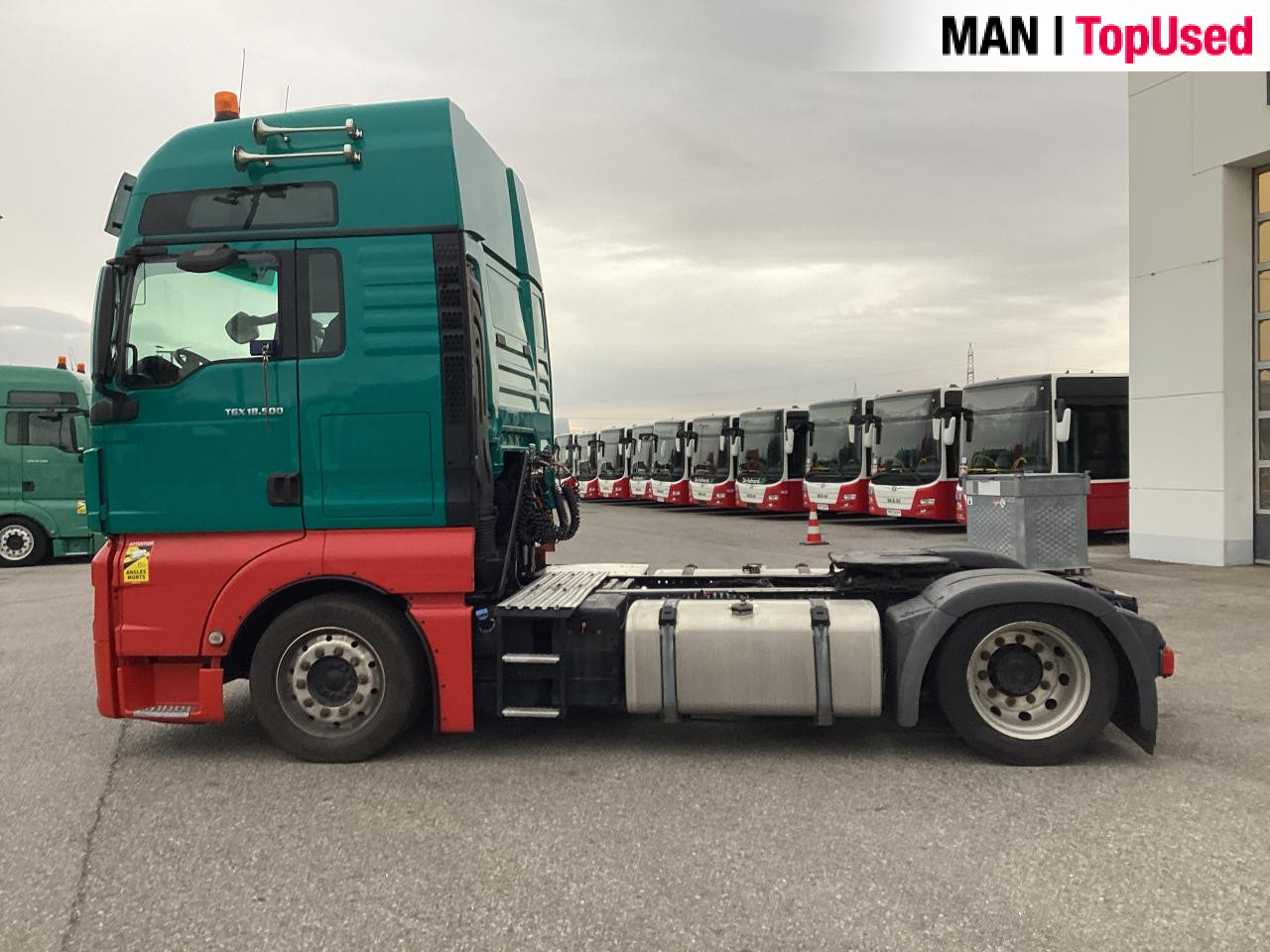 MAN TGX 18.500 4X2 LLS-U - Tahač: obrázek 2 MAN TGX 18.500 4X2 LLS-U - Tahač: obrázek 2