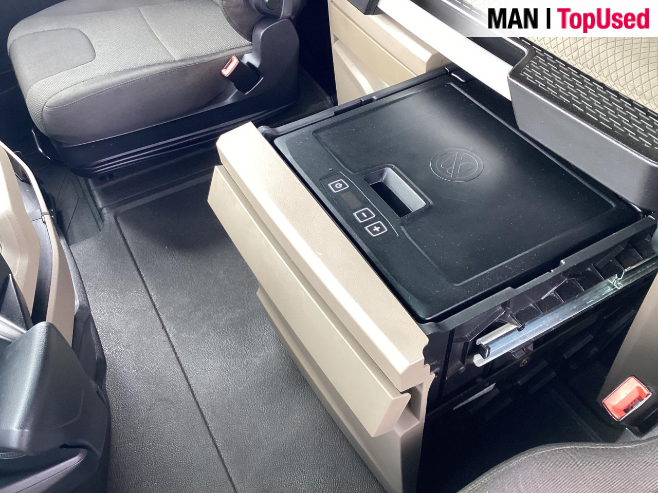 MAN TGX 18.510 4x2 LL SA - Tahač: obrázek 4 MAN TGX 18.510 4x2 LL SA - Tahač: obrázek 4