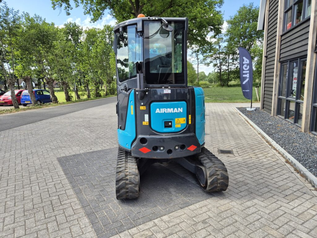 AIRMANN AX33U mididigger - Mini rýpadlo: obrázek 5 AIRMANN AX33U mididigger - Mini rýpadlo: obrázek 5