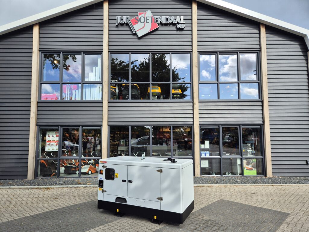 BRINKMAN & NIEMEIJER 17.5 KVA - Elektrický generátor: obrázek 1 BRINKMAN & NIEMEIJER 17.5 KVA - Elektrický generátor: obrázek 1