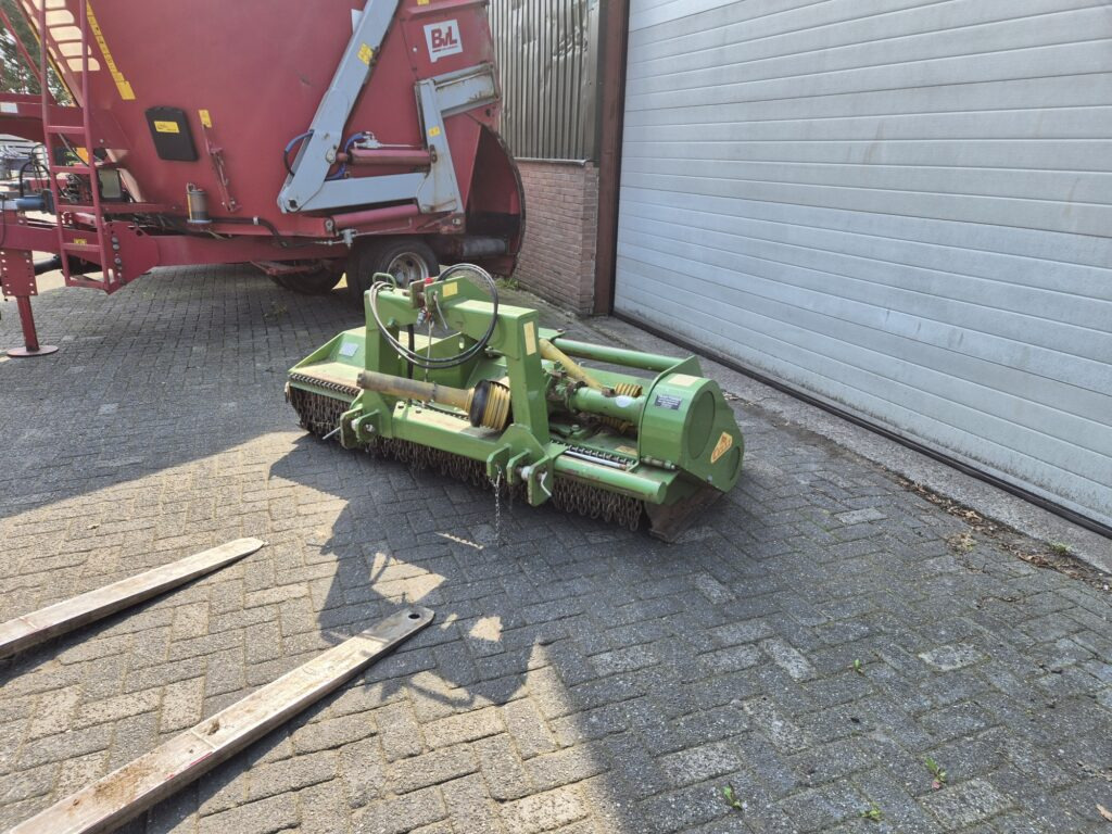 CELLI Taurus 200 mower - Žací stroj: obrázek 2 CELLI Taurus 200 mower - Žací stroj: obrázek 2