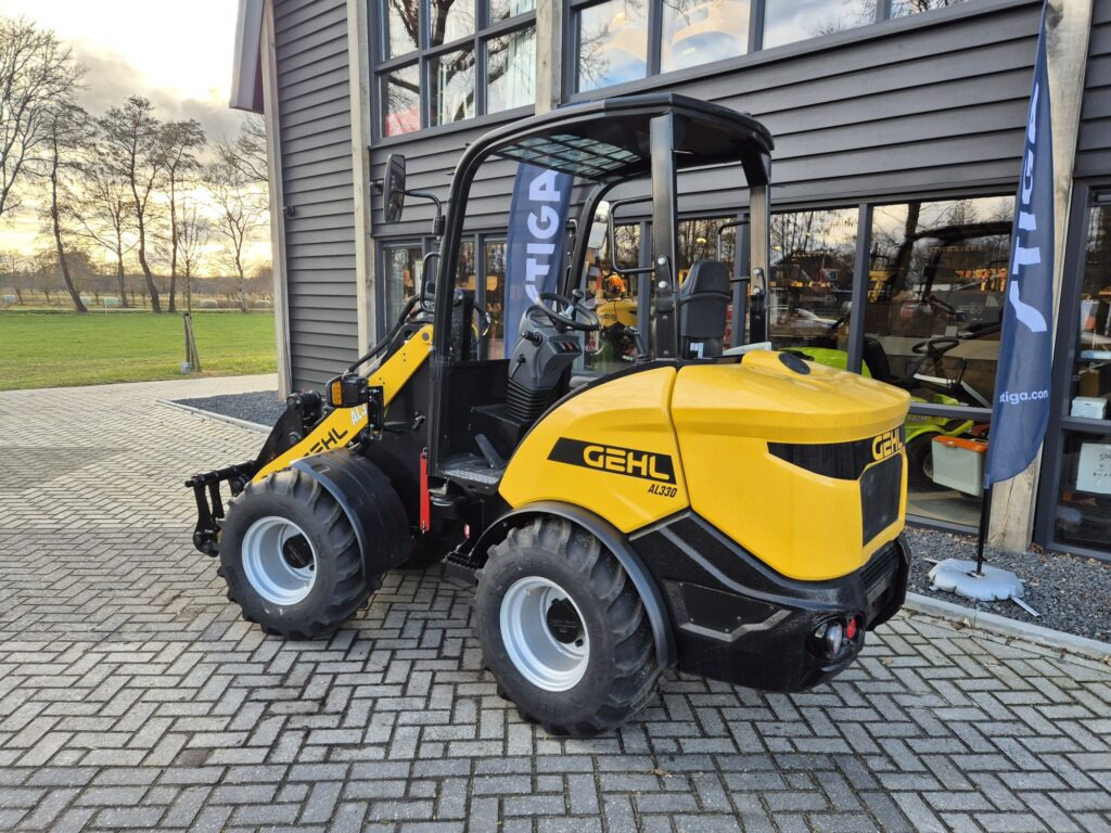 GEHL AL330 loader - Kloubový nakladač: obrázek 3 GEHL AL330 loader - Kloubový nakladač: obrázek 3