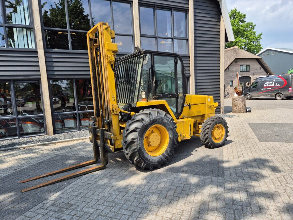 JCB 926 roughterrain forklift - Dieselový vysokozdvižný vozík: obrázek 2 JCB 926 roughterrain forklift - Dieselový vysokozdvižný vozík: obrázek 2