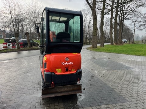 KUBOTA KX 018-4 (2021) - Mini rýpadlo: obrázek 2 KUBOTA KX 018-4 (2021) - Mini rýpadlo: obrázek 2