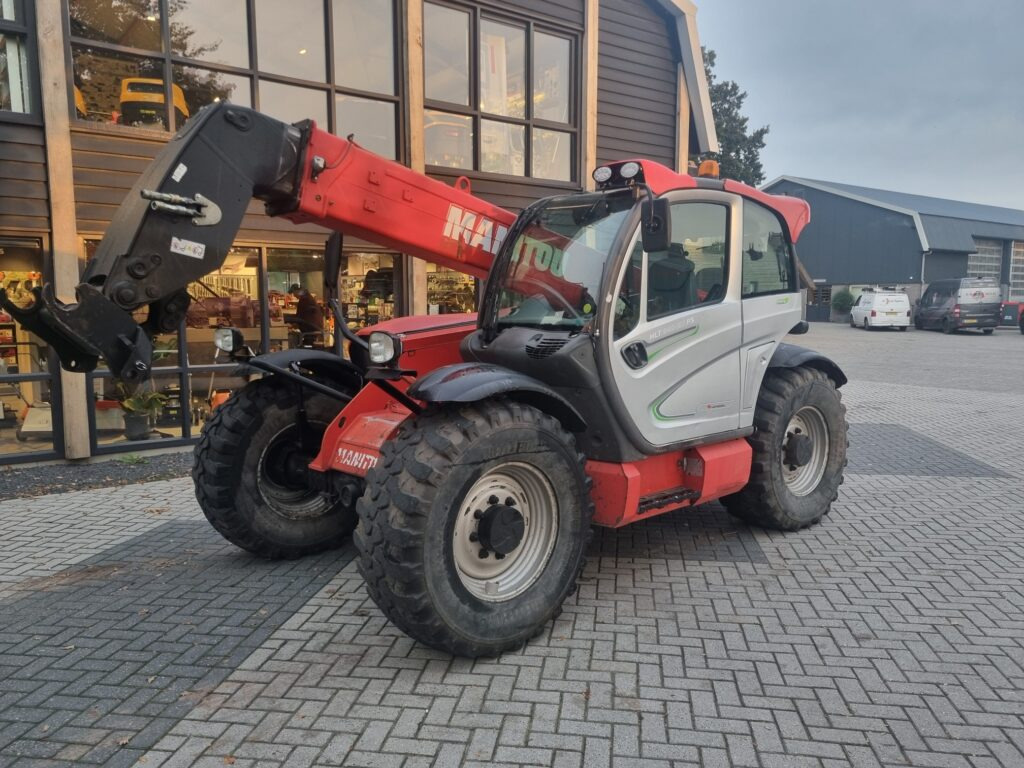 MANITOU MLT 840-137 - Teleskopický manipulátor: obrázek 2 MANITOU MLT 840-137 - Teleskopický manipulátor: obrázek 2