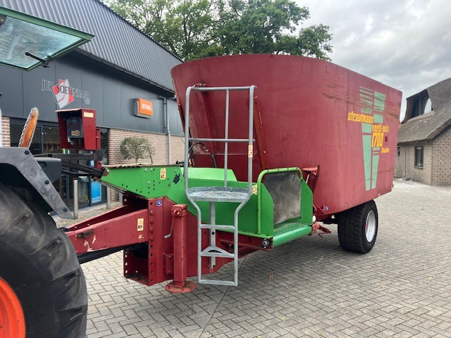 STRAUTMANN Vertimix 1700 double - Krmný míchací vůz: obrázek 2 STRAUTMANN Vertimix 1700 double - Krmný míchací vůz: obrázek 2