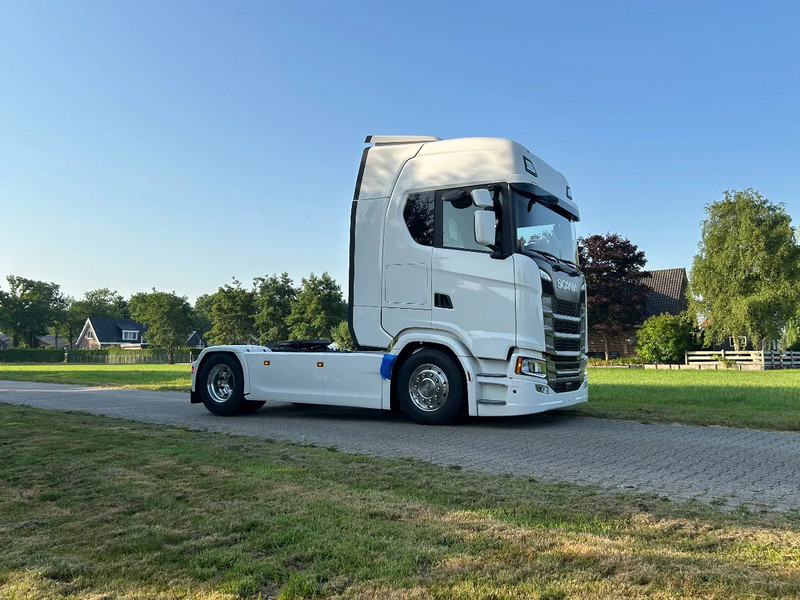 Scania S500 NGS | 4x2 NB | 4 BALOON SUSP. | PARK-COOLER | RETARDER | FULL-AIR | PTO PREP. | ACC | - Tahač: obrázek 5 Scania S500 NGS | 4x2 NB | 4 BALOON SUSP. | PARK-COOLER | RETARDER | FULL-AIR | PTO PREP. | ACC | - Tahač: obrázek 5