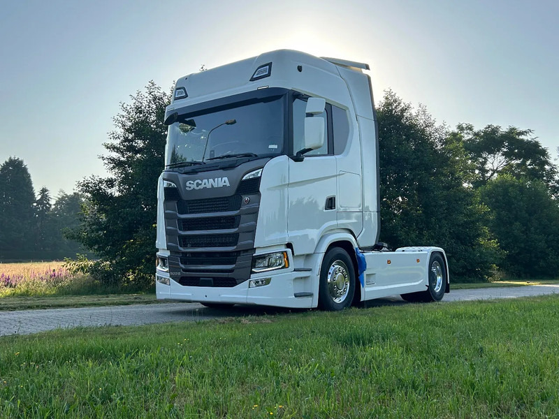 Scania S500 NGS | 4x2 NB | 4 BALOON SUSP. | PARK-COOLER | RETARDER | FULL-AIR | PTO PREP. | ACC | - Tahač: obrázek 1 Scania S500 NGS | 4x2 NB | 4 BALOON SUSP. | PARK-COOLER | RETARDER | FULL-AIR | PTO PREP. | ACC | - Tahač: obrázek 1