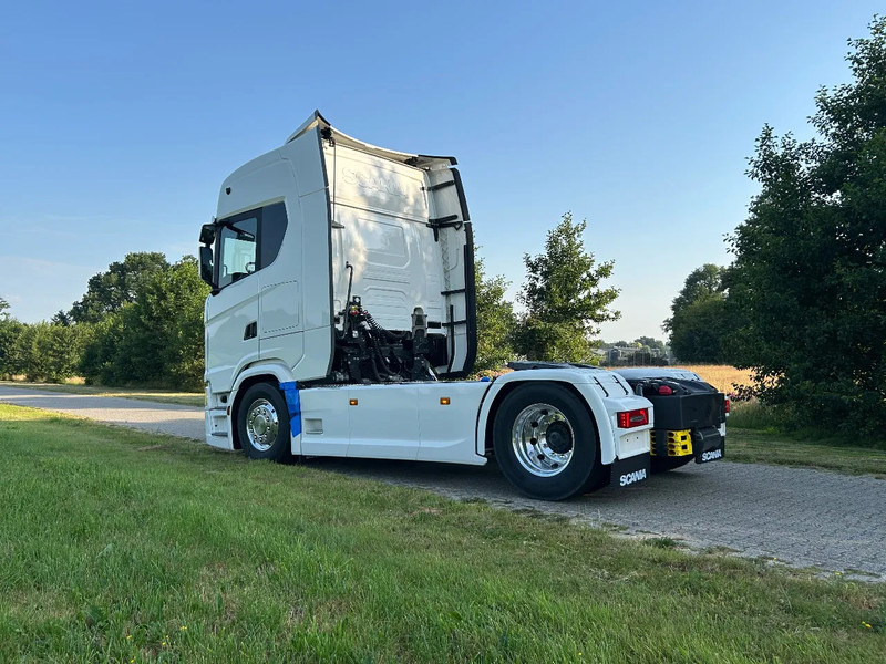 Scania S500 NGS | 4x2 NB | 4 BALOON SUSP. | PARK-COOLER | RETARDER | FULL-AIR | PTO PREP. | ACC | - Tahač: obrázek 3 Scania S500 NGS | 4x2 NB | 4 BALOON SUSP. | PARK-COOLER | RETARDER | FULL-AIR | PTO PREP. | ACC | - Tahač: obrázek 3