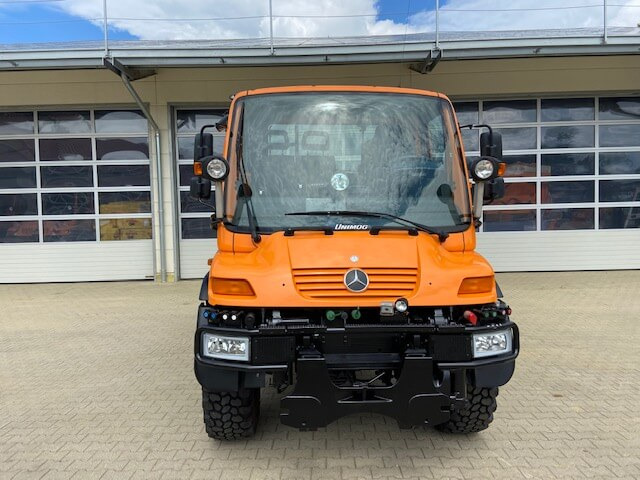 Unimog 300 - U300 405 28539 mit Wandlerkupplung Me - Komunální/ Speciální technika: obrázek 2 Unimog 300 - U300 405 28539 mit Wandlerkupplung Me - Komunální/ Speciální technika: obrázek 2