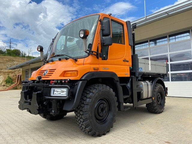 Unimog 300 - U300 405 28539 mit Wandlerkupplung Me - Komunální/ Speciální technika: obrázek 3 Unimog 300 - U300 405 28539 mit Wandlerkupplung Me - Komunální/ Speciální technika: obrázek 3