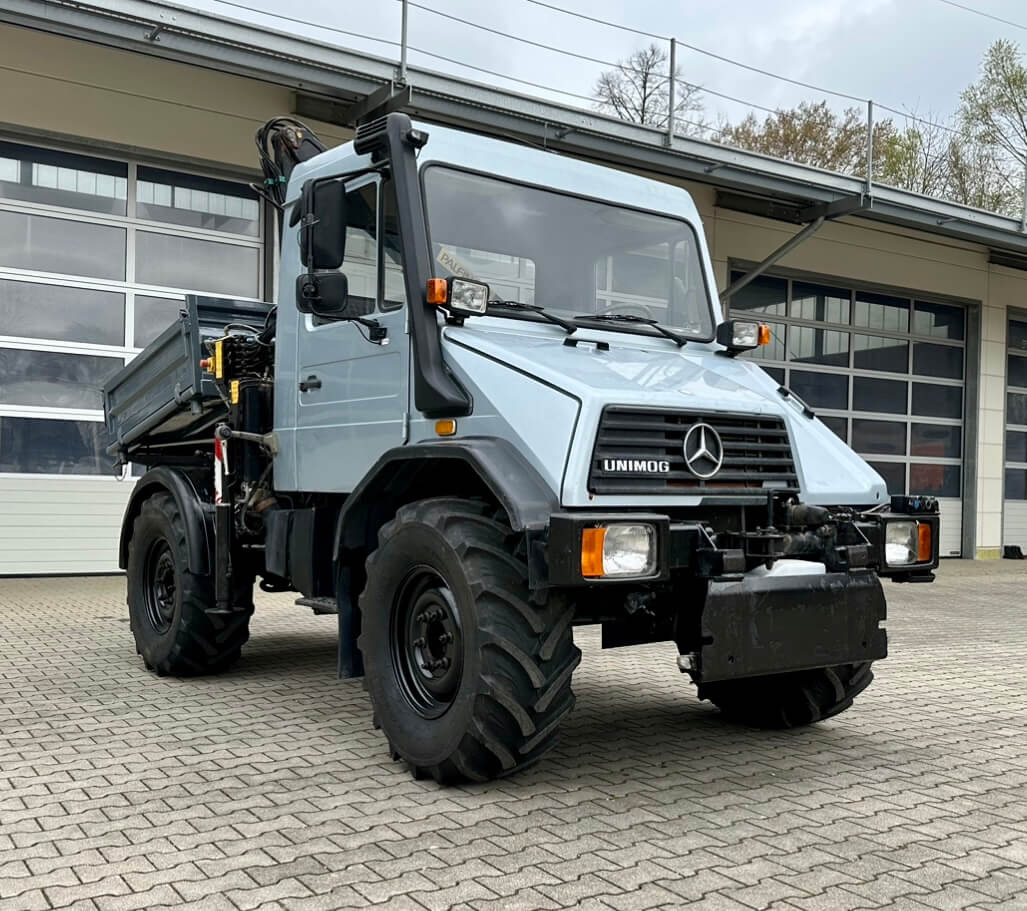 Unimog 130 - U130 418 74426 mit Kran und Winde Mer - Sklápěč: obrázek 1 Unimog 130 - U130 418 74426 mit Kran und Winde Mer - Sklápěč: obrázek 1